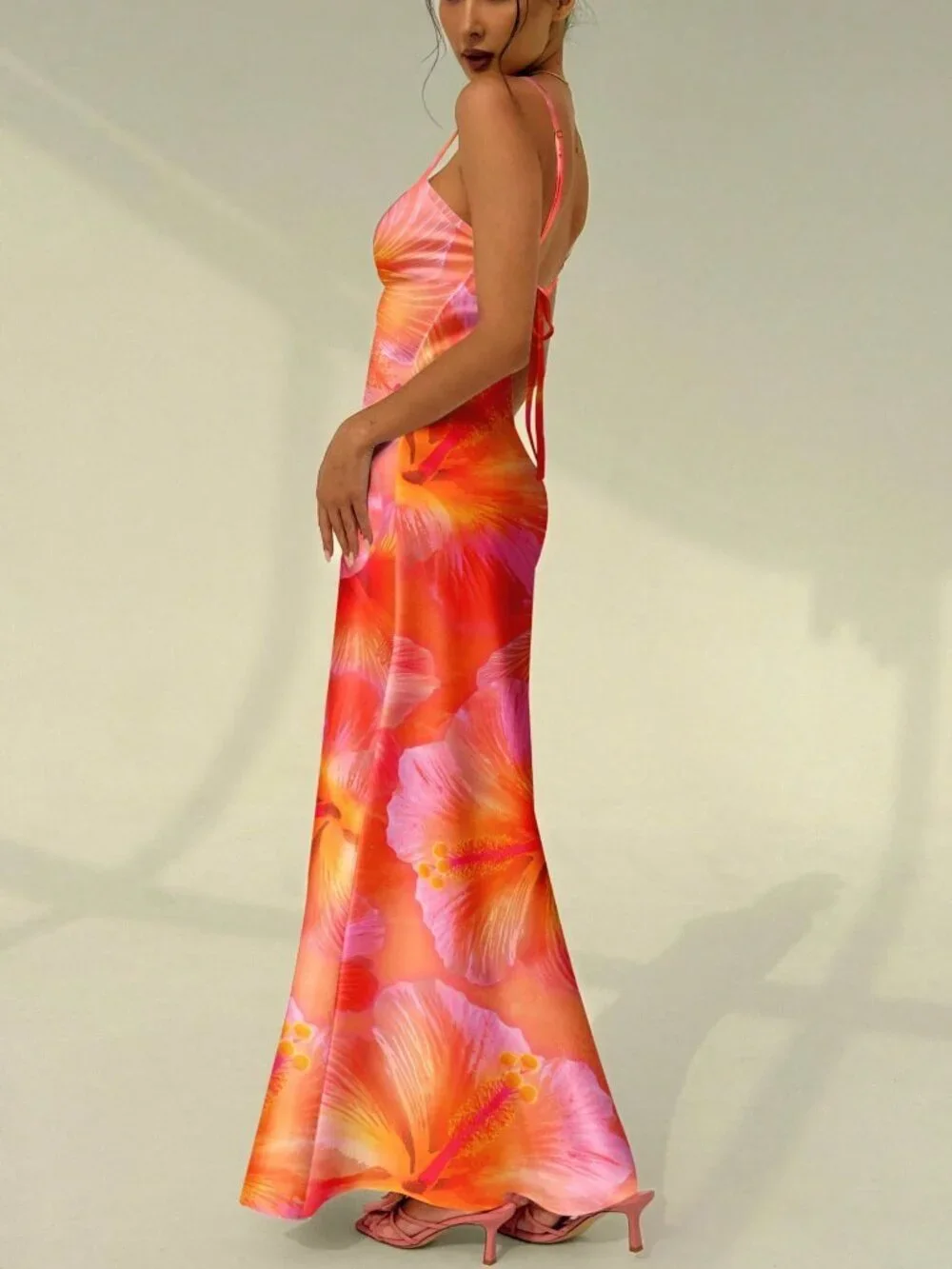 Orange Elegant Hibiscus Print Women's Bodycon Spaghetti Strap Tie-Up Dress - Picture 4 of 7